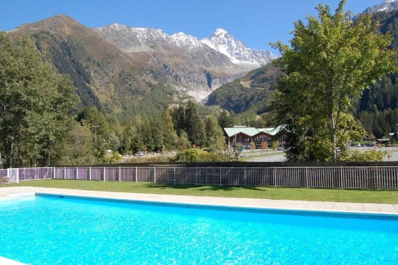 Apartment Charming Apt With Swimming Pool In Argentiere Chamonix France